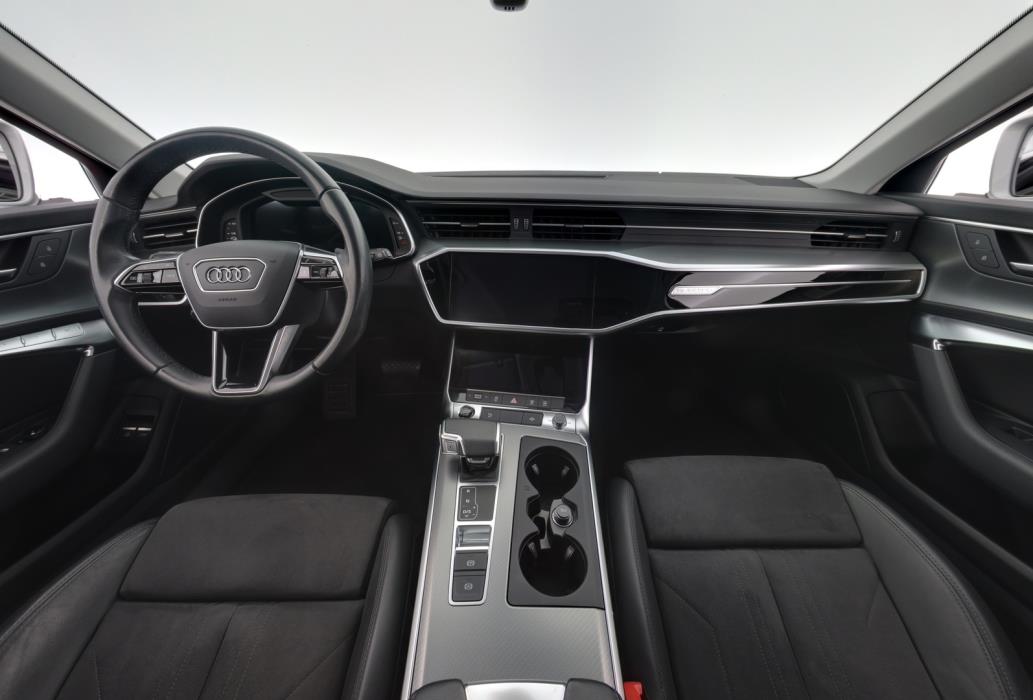 AUDI A6 2023