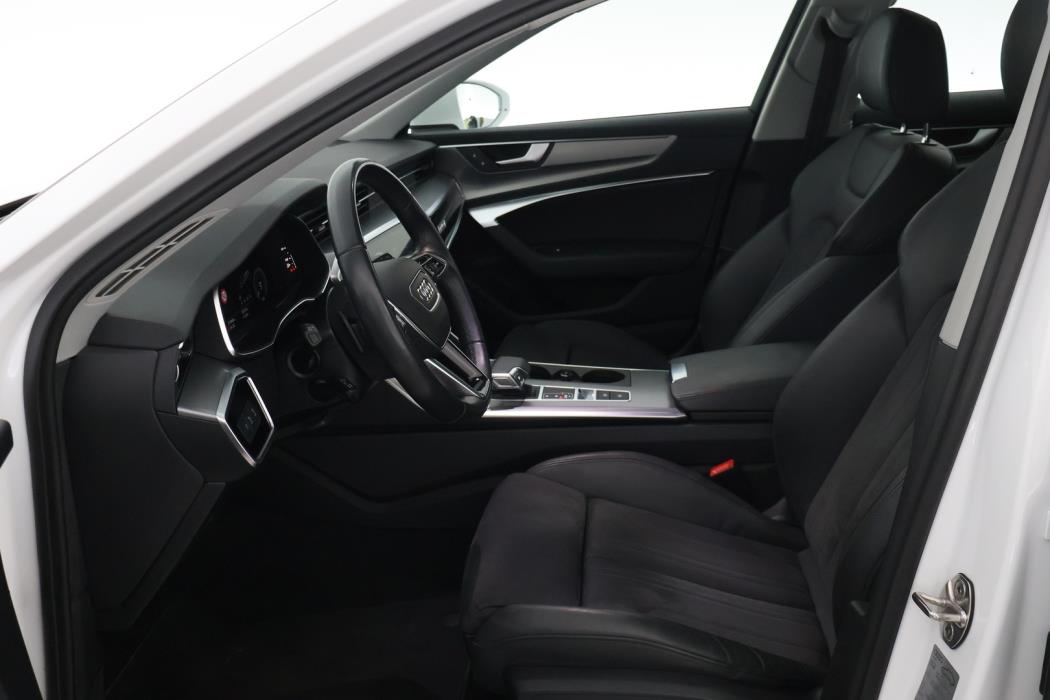 AUDI A6 2023