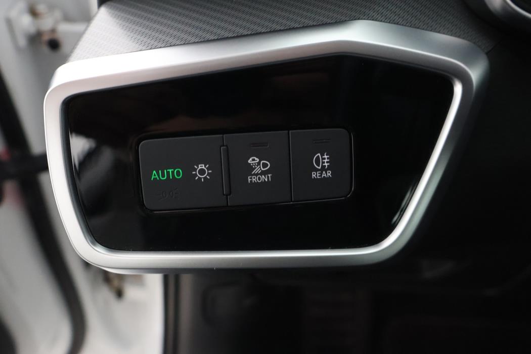 AUDI A6 2023