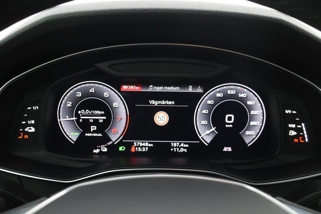 AUDI A6 2023