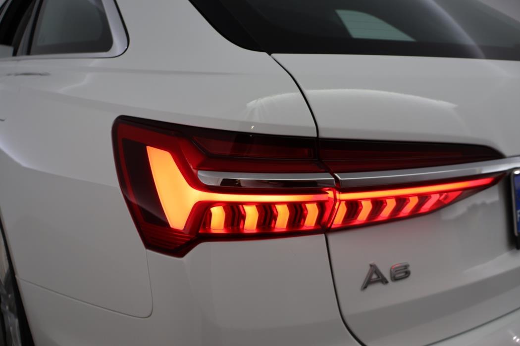 AUDI A6 2023