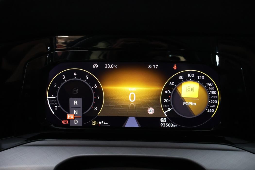 VOLKSWAGEN Golf 2021