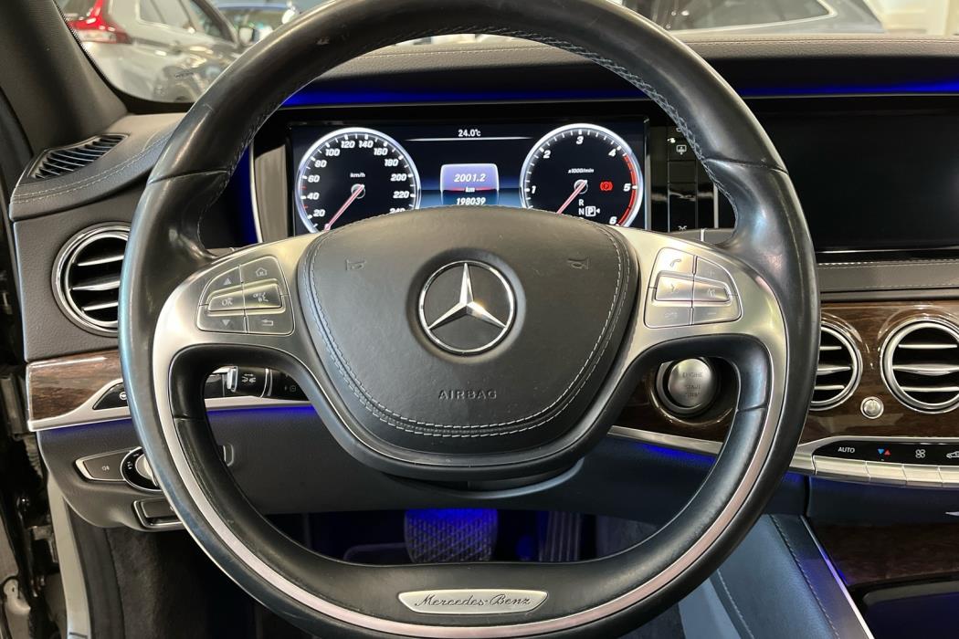 MERCEDES-BENZ S 2015