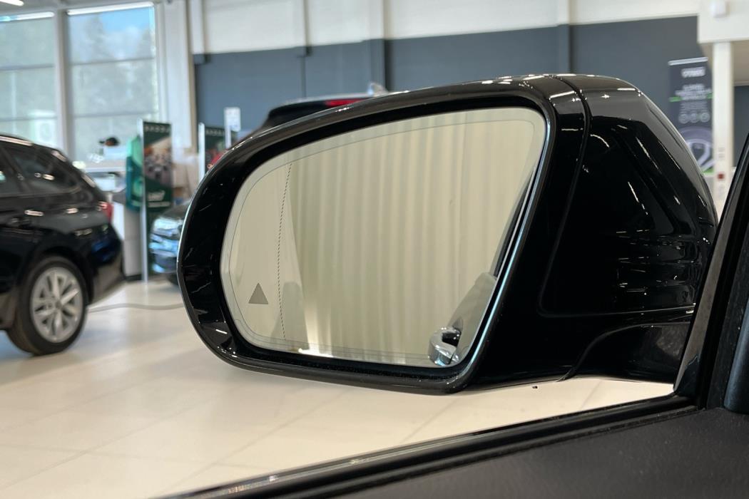 MERCEDES-BENZ S 2015