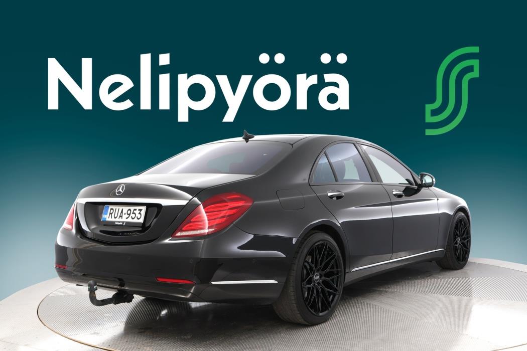 MERCEDES-BENZ S 2015