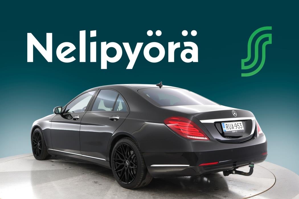 MERCEDES-BENZ S 2015