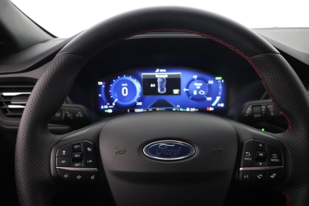 FORD Kuga 2023