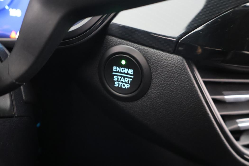 FORD Kuga 2023