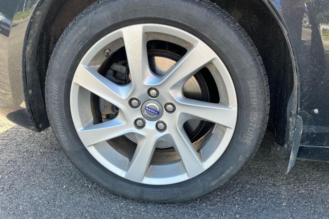 VOLVO V60 2014