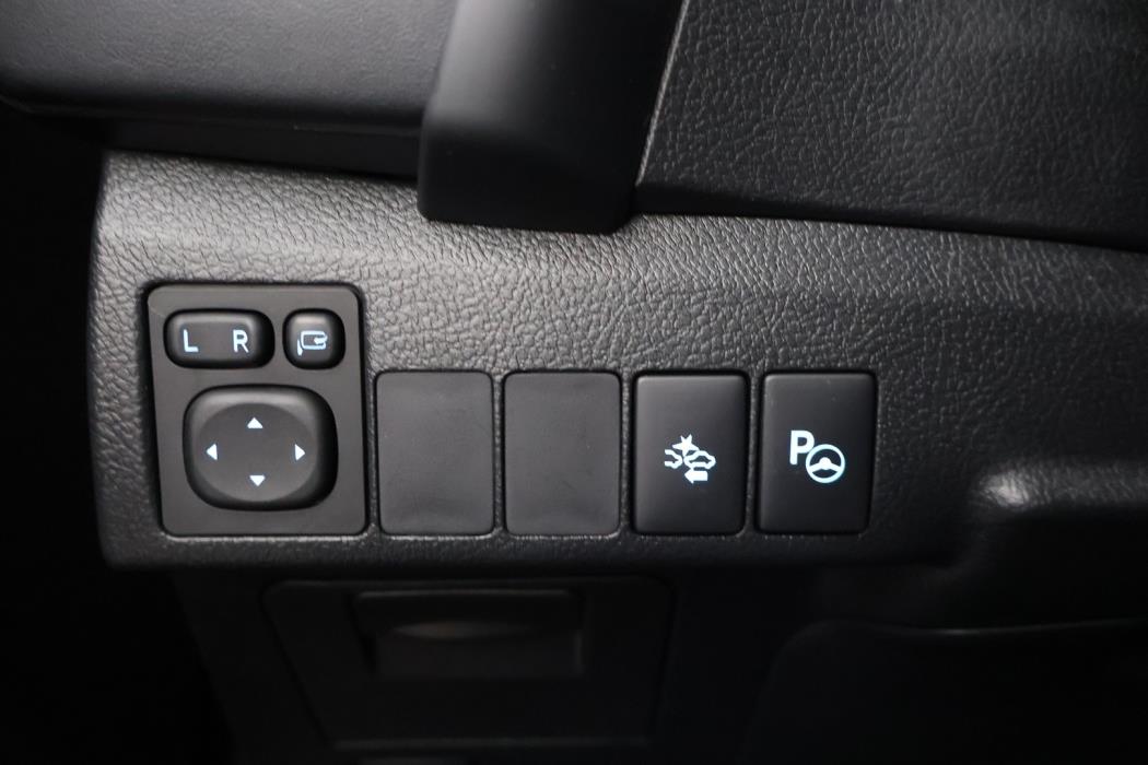 TOYOTA Auris 2017
