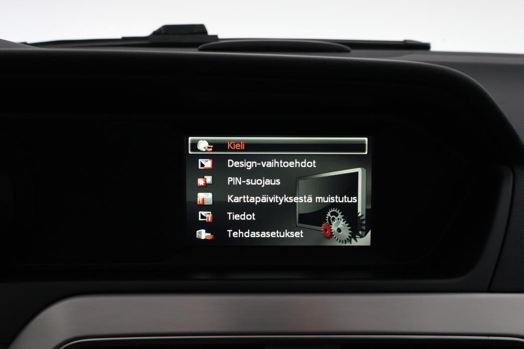 MERCEDES-BENZ C 2014