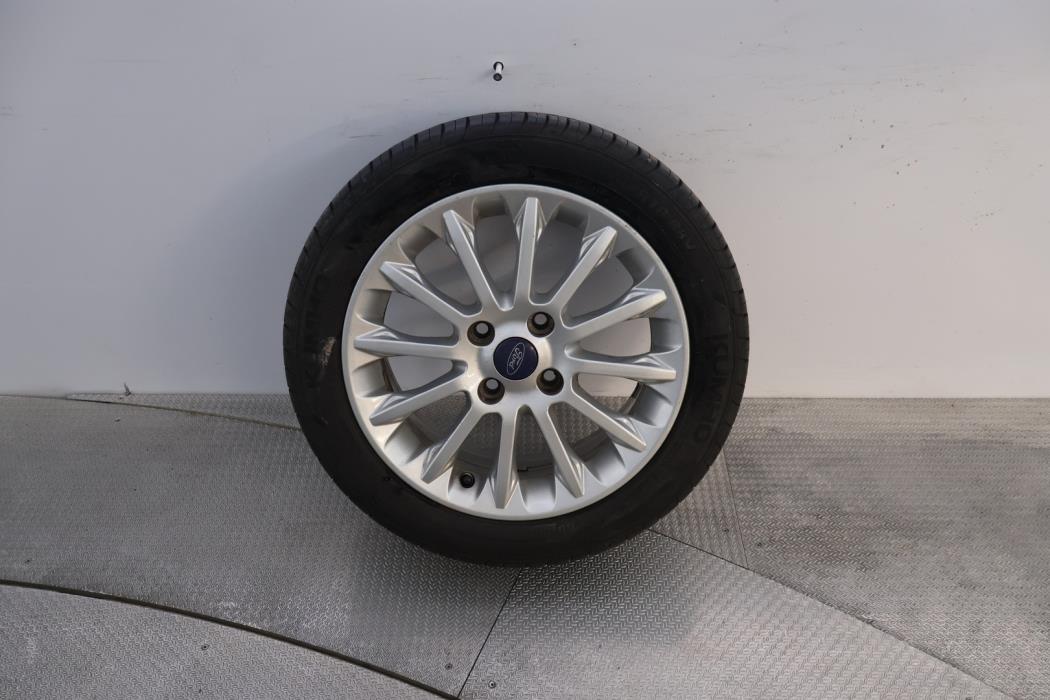 FORD Fiesta 2013