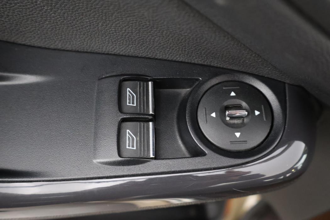 FORD Fiesta 2013