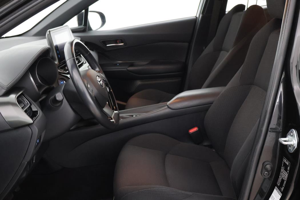 TOYOTA C-HR 2019
