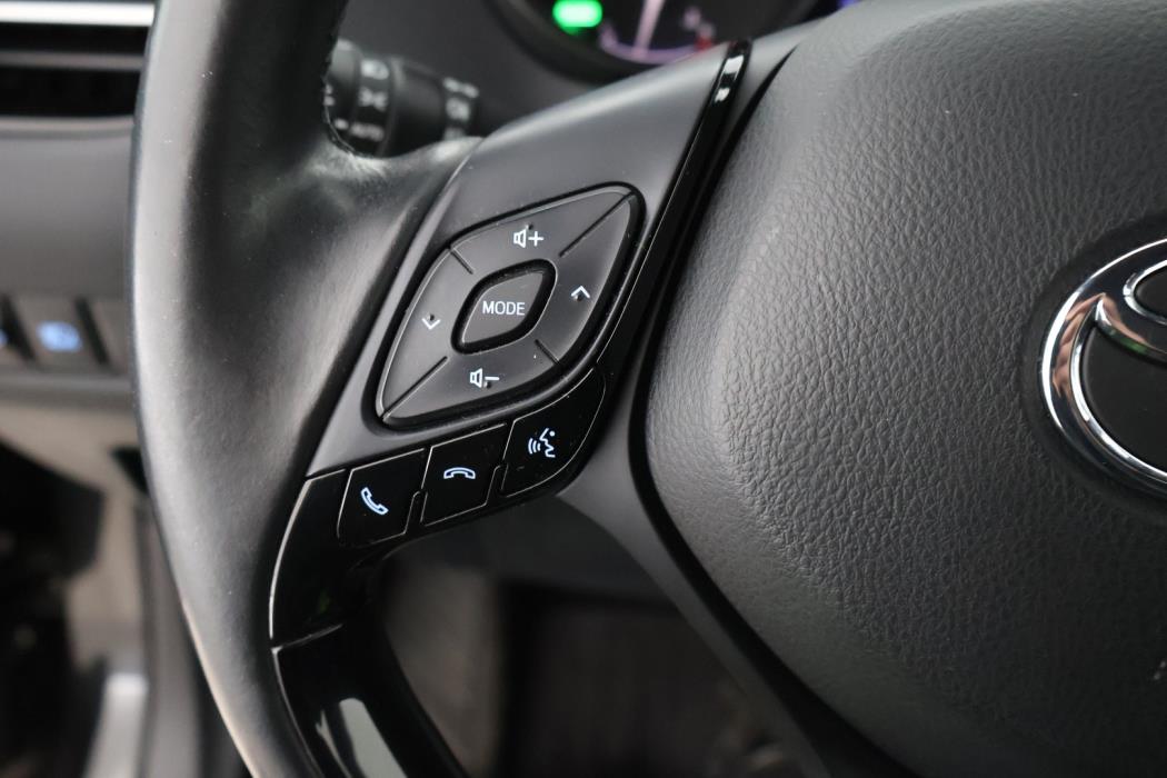 TOYOTA C-HR 2019