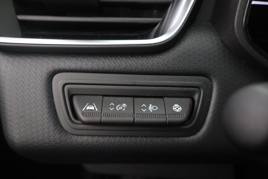 MITSUBISHI Colt 2024