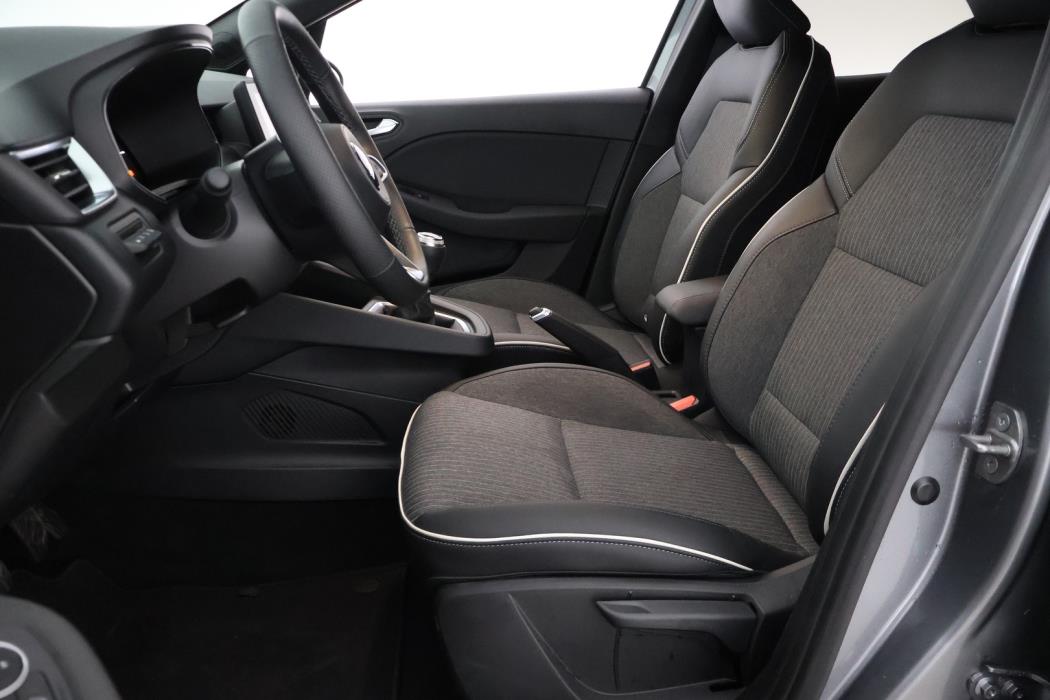 MITSUBISHI Colt 2024