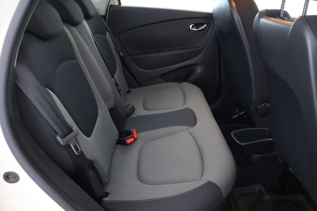 RENAULT Captur 2015