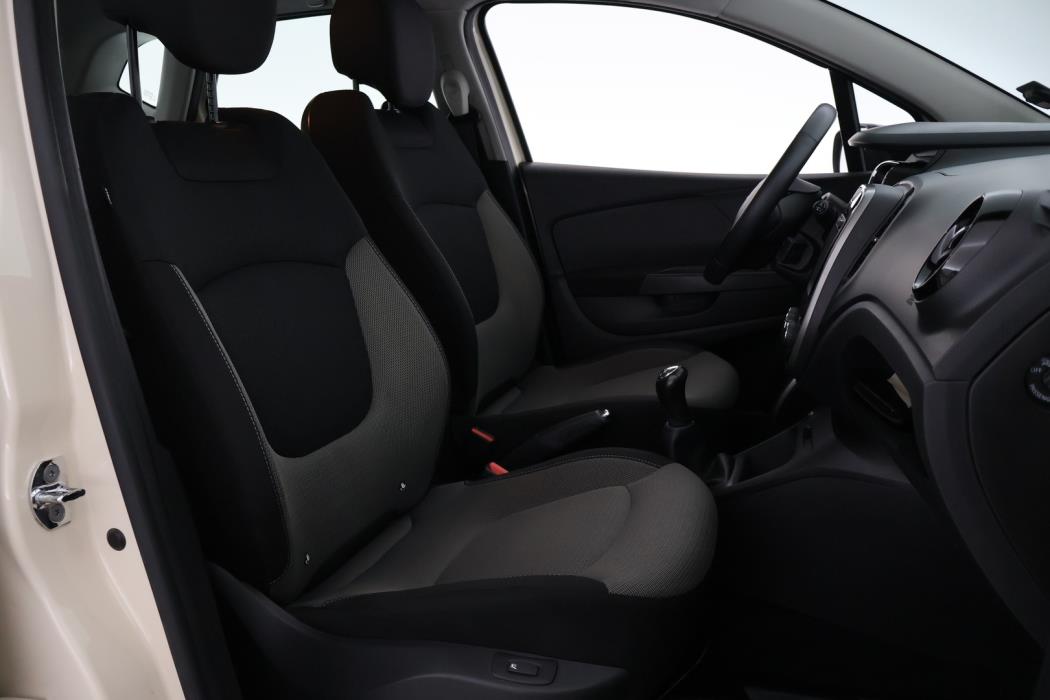RENAULT Captur 2015