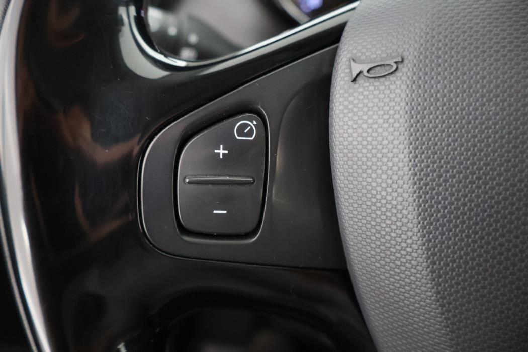 RENAULT Captur 2015