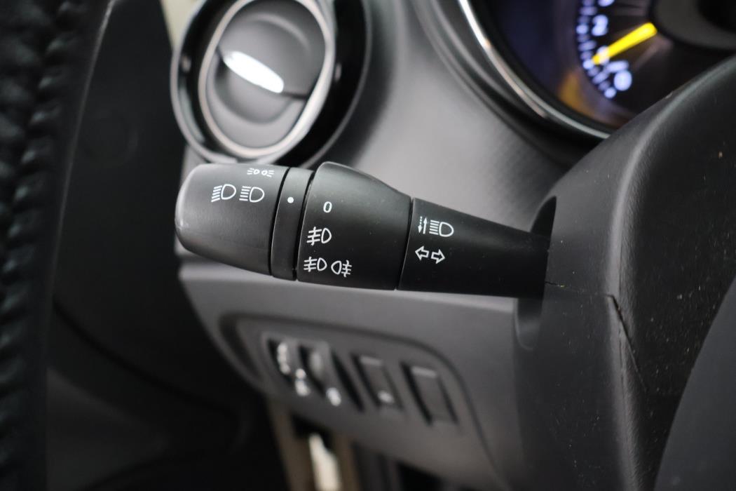 RENAULT Captur 2015