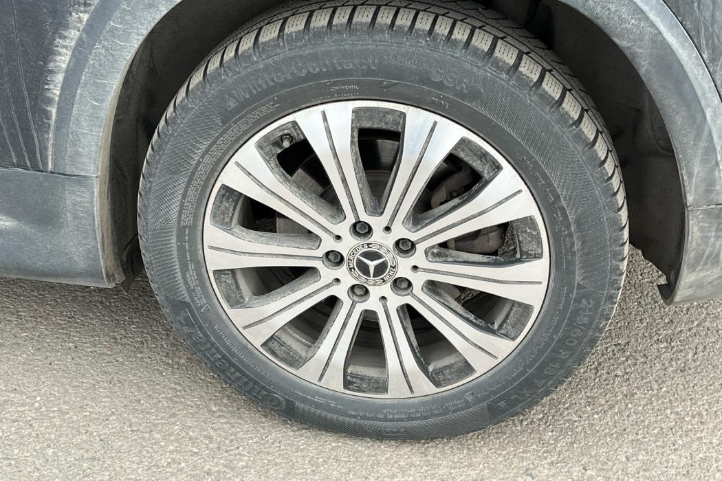 MERCEDES-BENZ EQB 2022