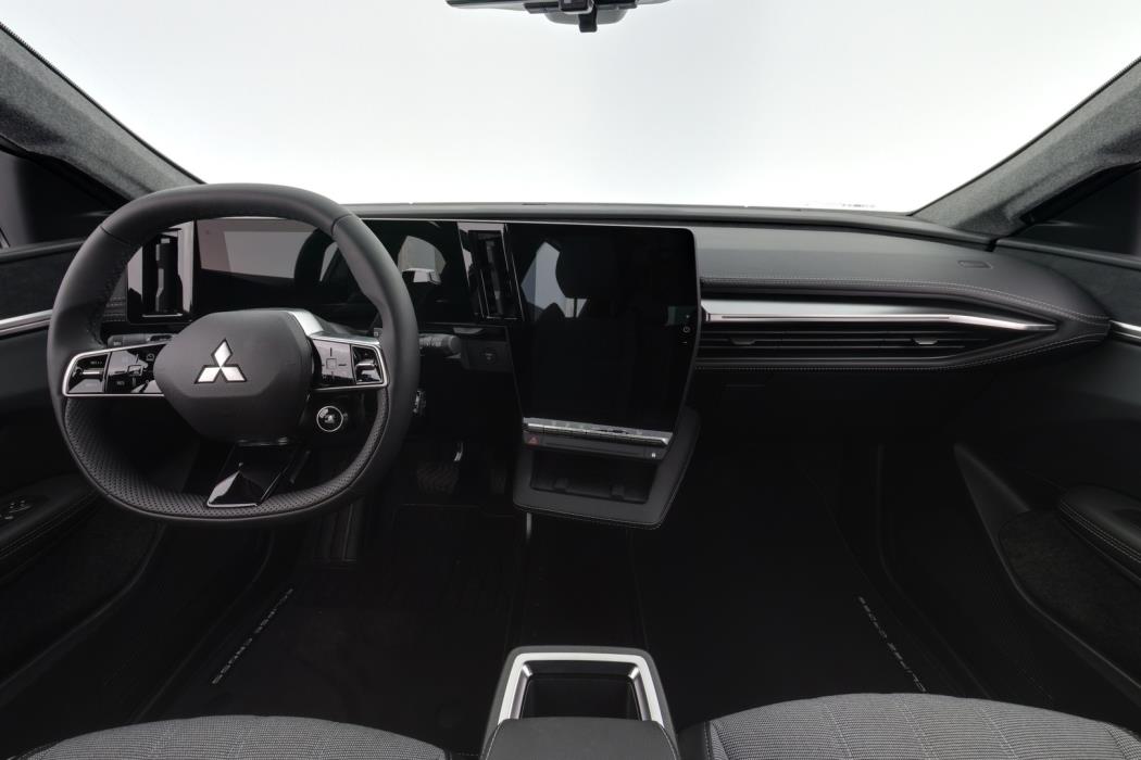 MITSUBISHI Eclipse Cross 2026