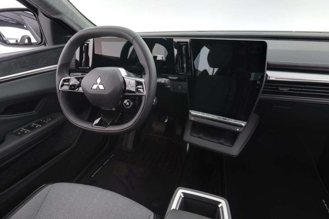 MITSUBISHI Eclipse Cross 2026