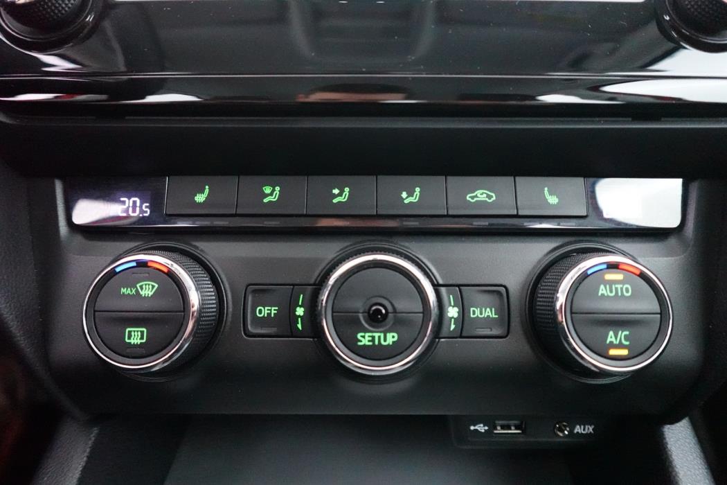 SKODA Octavia 2015