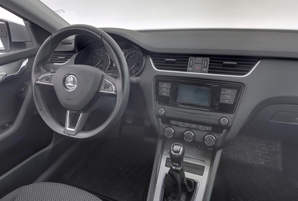 SKODA Octavia 2016