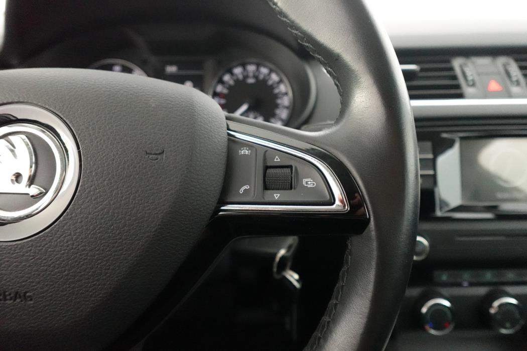 SKODA Octavia 2016