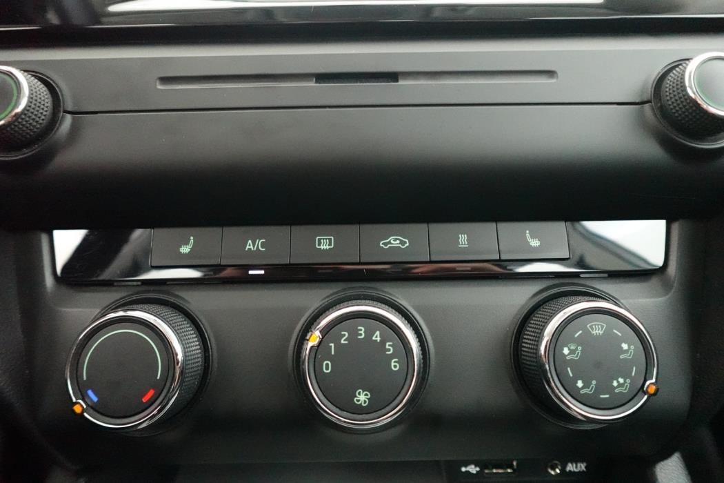 SKODA Octavia 2016