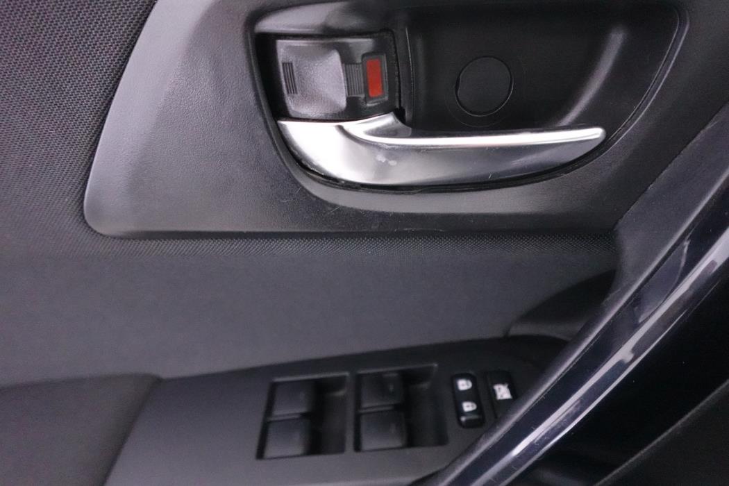 TOYOTA Auris 2017