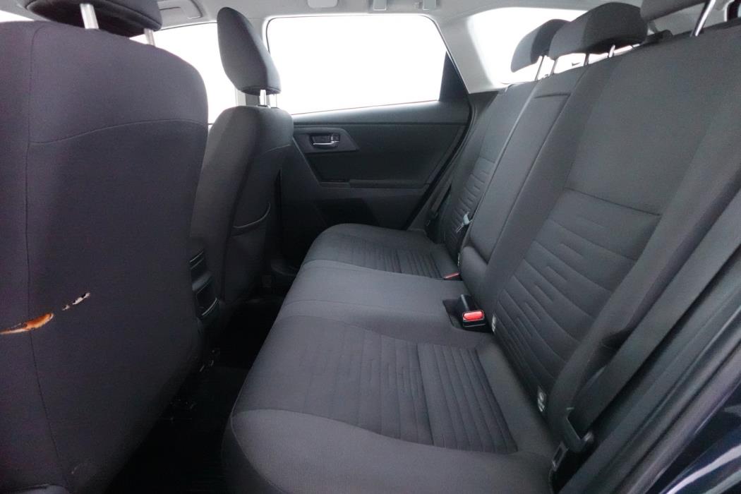 TOYOTA Auris 2017