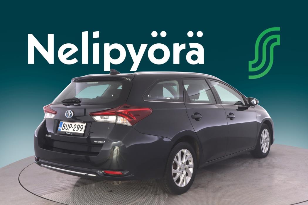TOYOTA Auris 2017