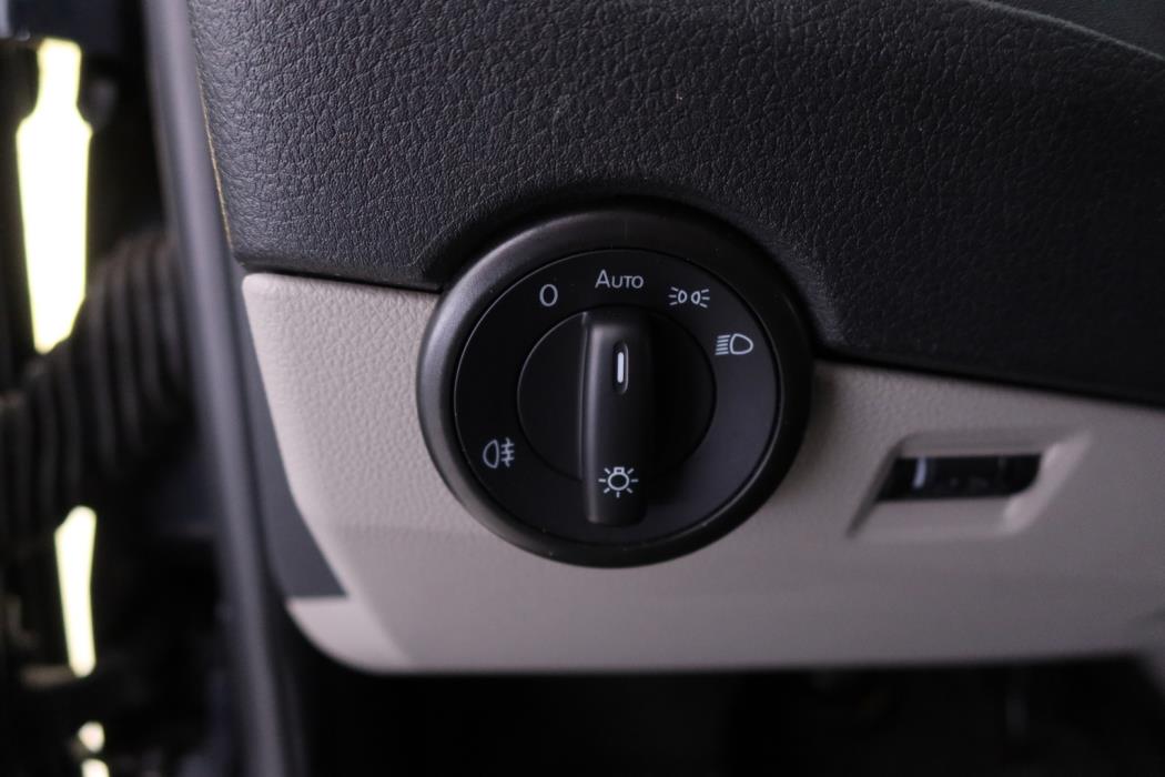 VOLKSWAGEN Transporter 2019