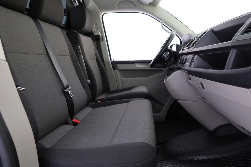 VOLKSWAGEN Transporter 2019