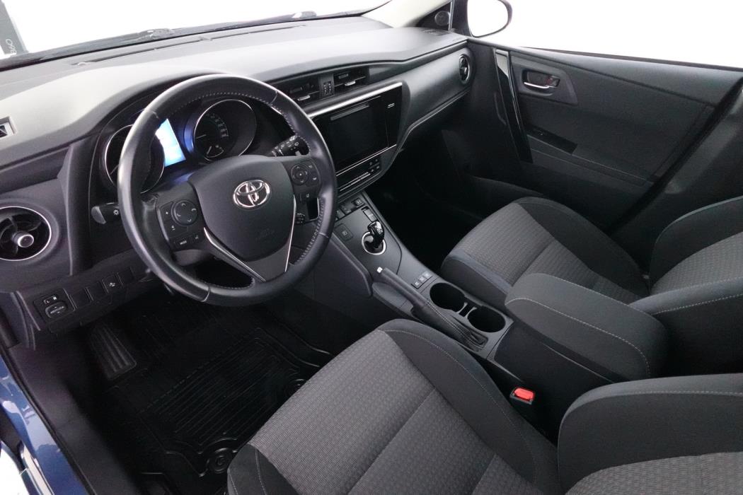 TOYOTA Auris 2019