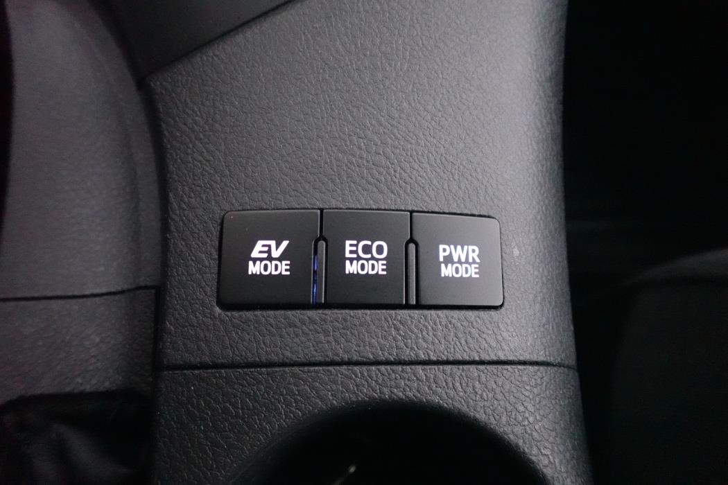 TOYOTA Auris 2019