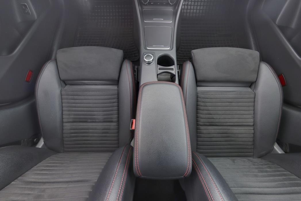 MERCEDES-BENZ CLA 2018