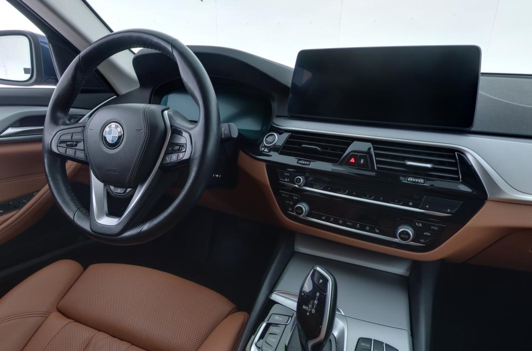 BMW 530 2021
