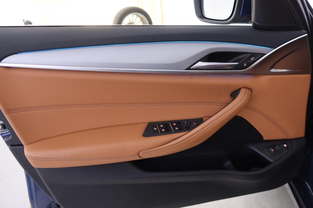 BMW 530 2021