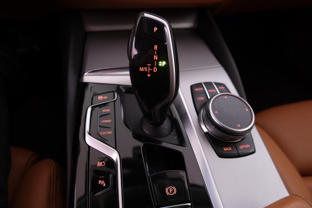 BMW 530 2021