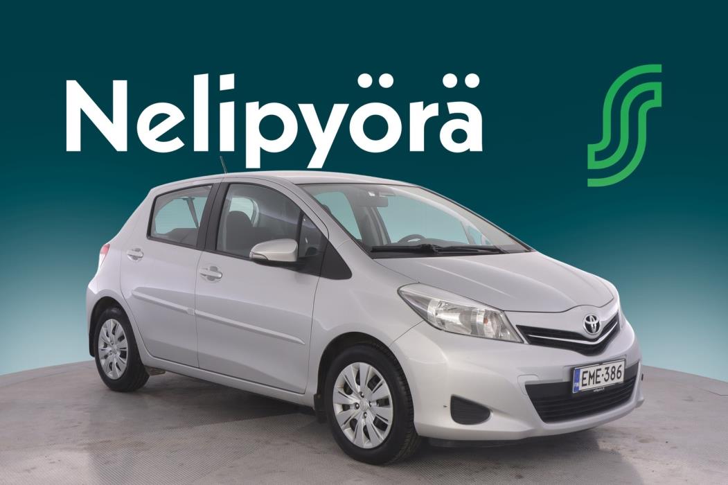 TOYOTA Yaris 2012