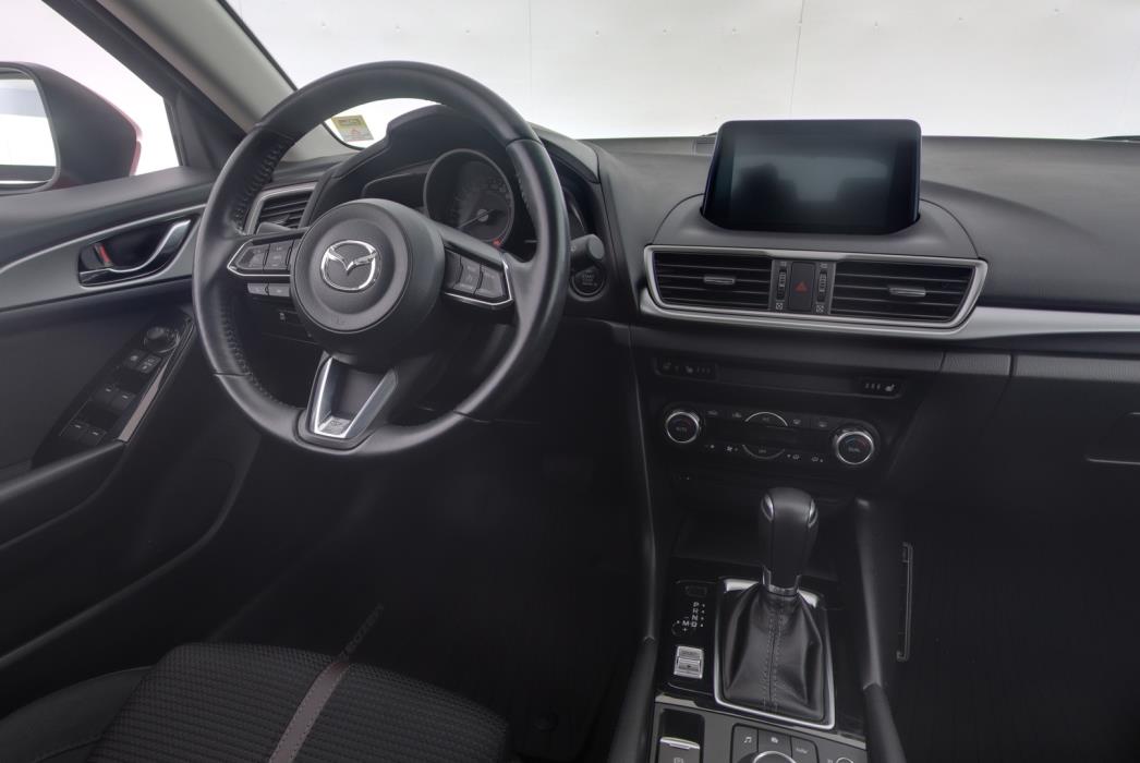 MAZDA 3 2018