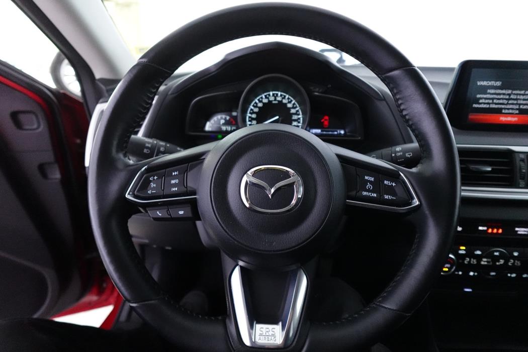 MAZDA 3 2018