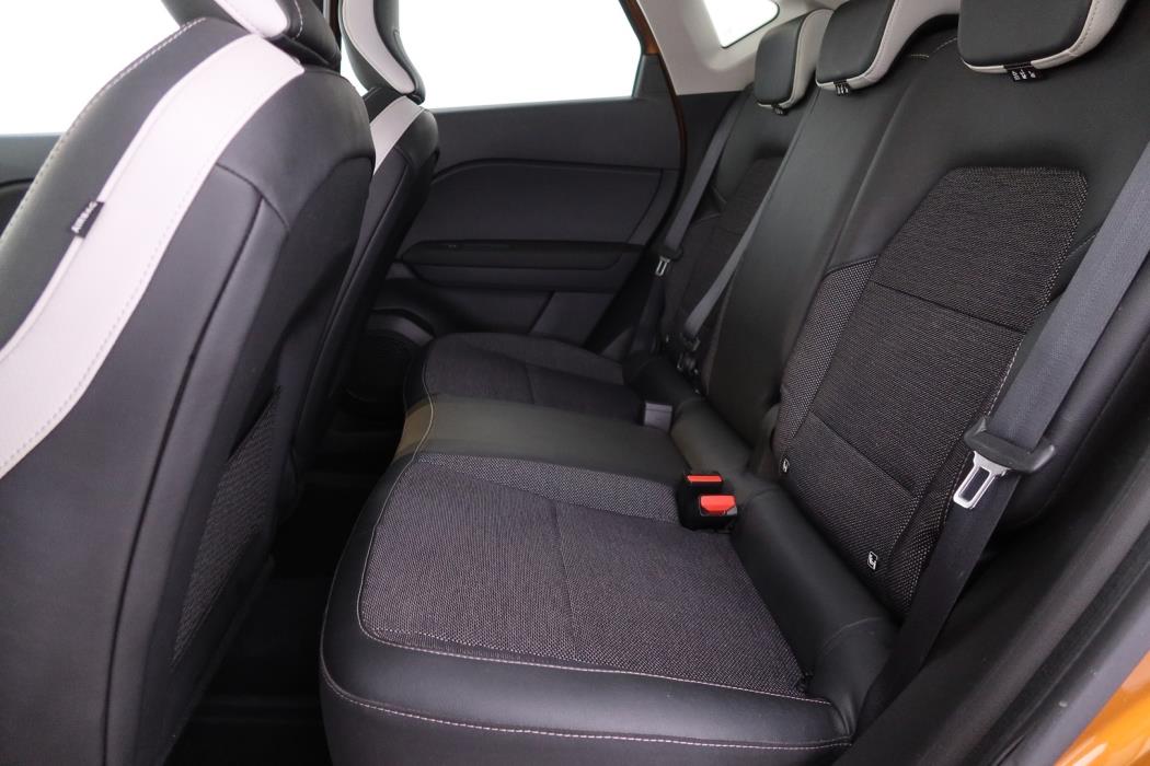 RENAULT Captur 2021