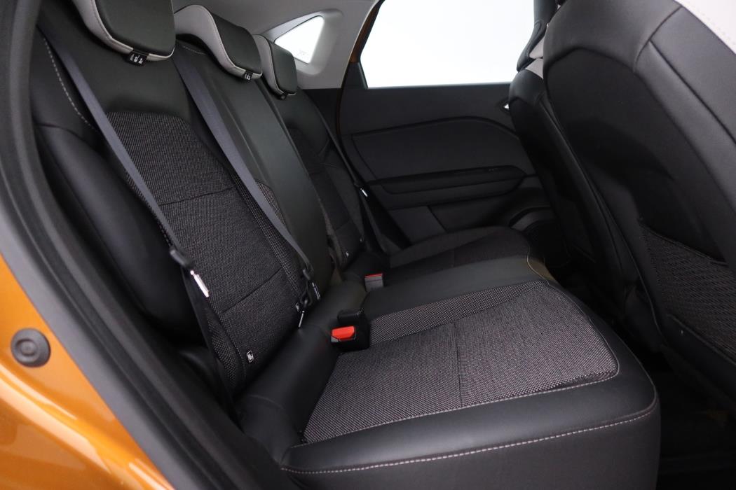 RENAULT Captur 2021
