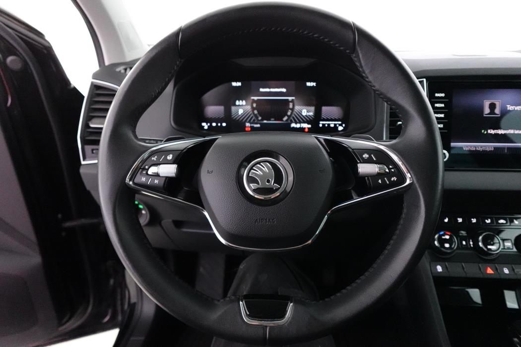 SKODA Karoq 2023