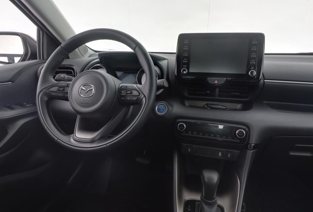 MAZDA 2 2024
